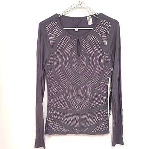 NWT BKE boutique studded, fitted top size M.
